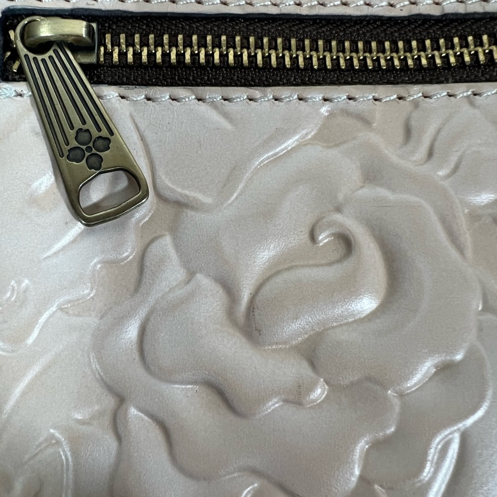 Patricia Nash Shoulder Bag Champagne Floral Leather Chain Strap - Picture 2 of 16